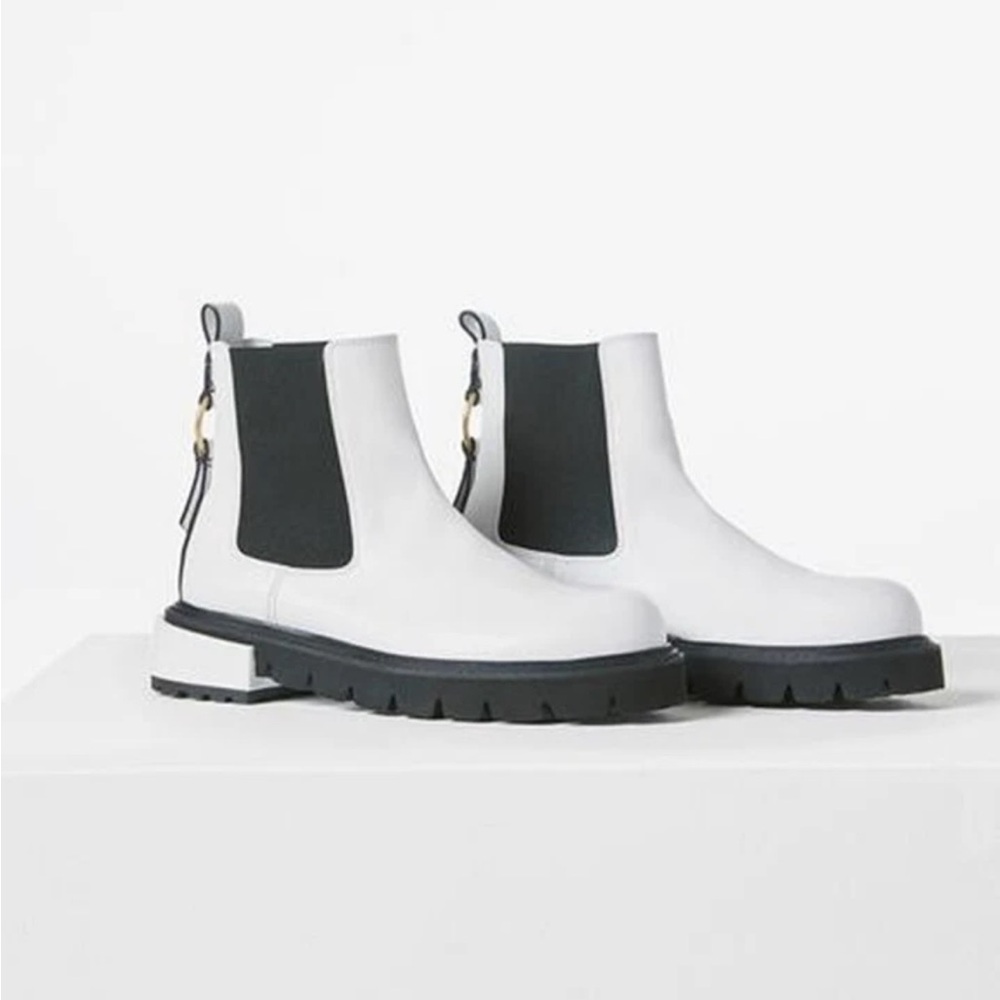 Frame Denim White and Black Ankle Boots